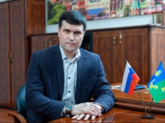 Поздравление главы Советского района с Днём работников нефтегазовой промышленности.